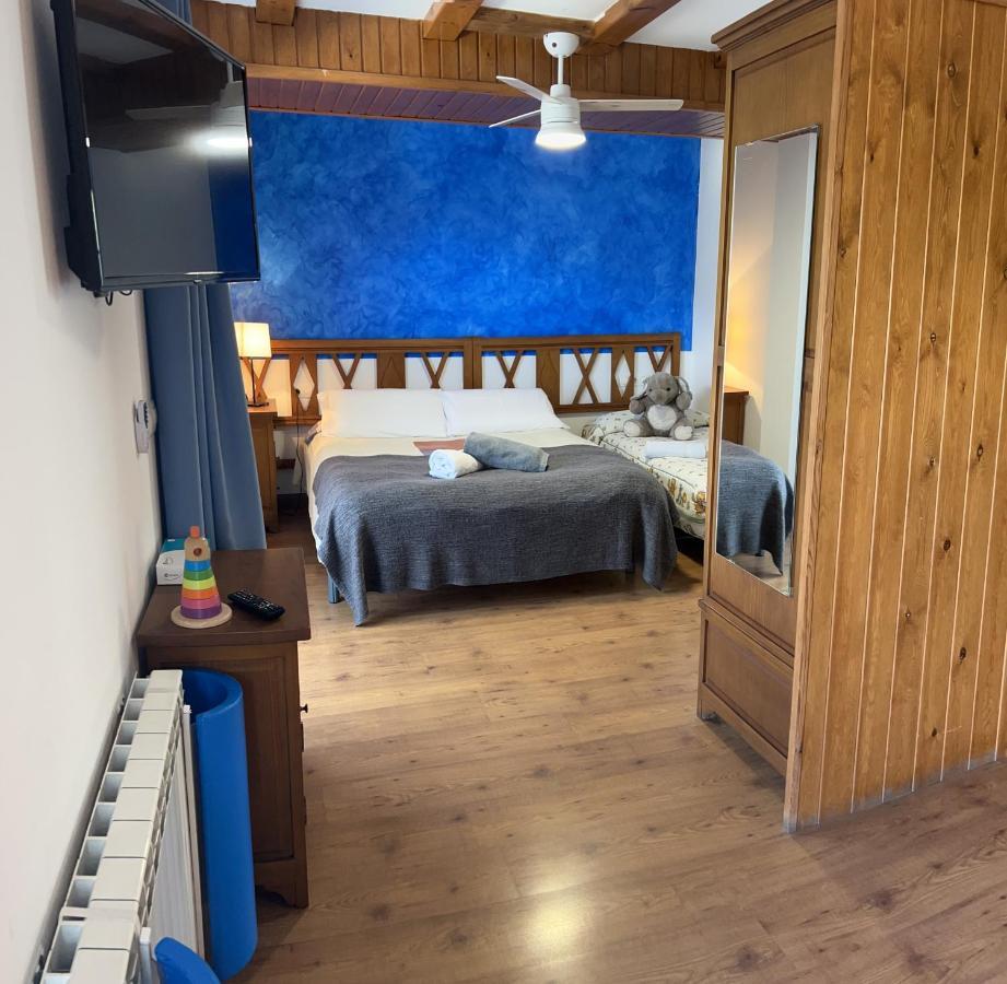 Apartaments Arenys De Boi Bohi Ngoại thất bức ảnh