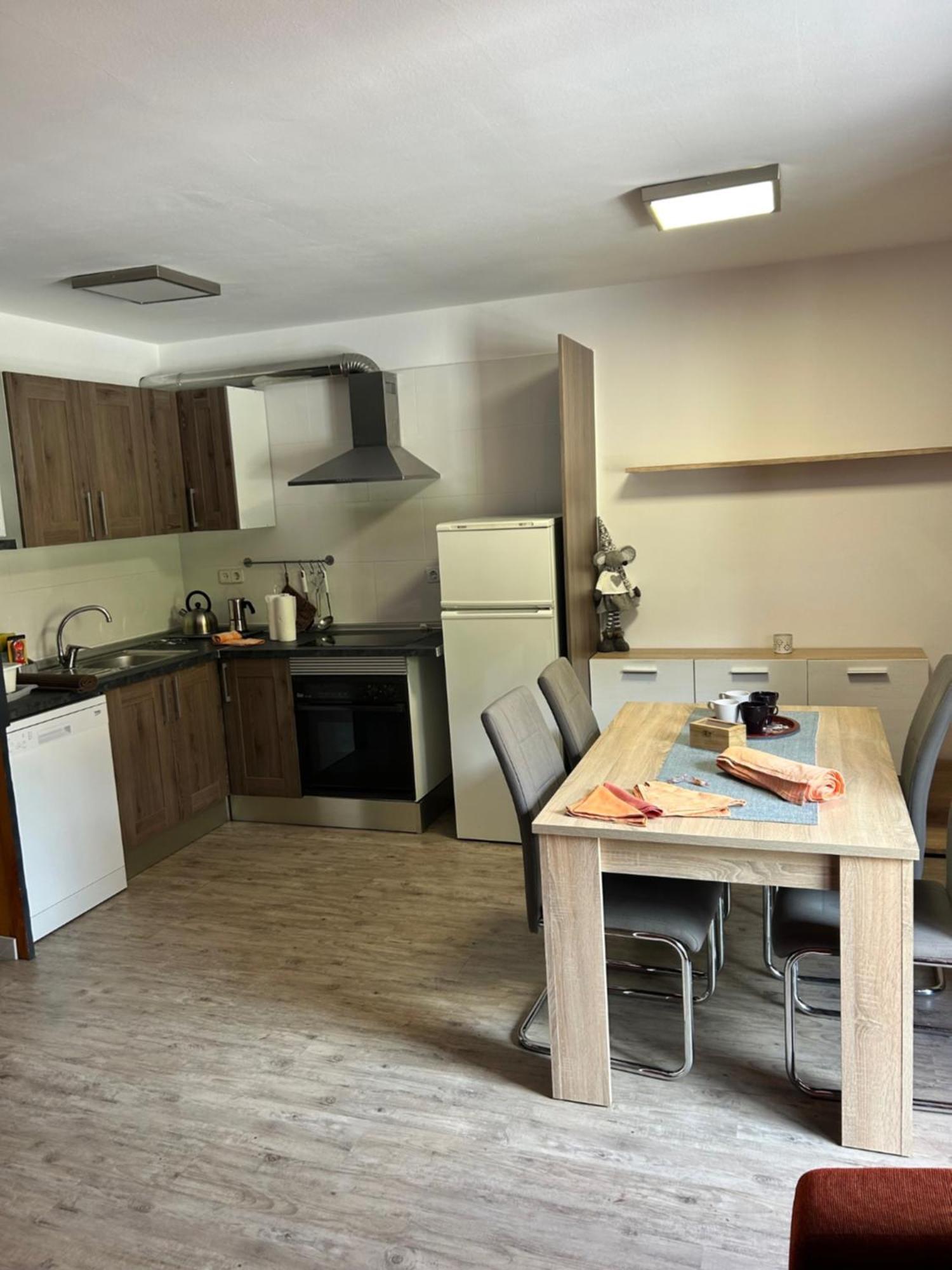 Apartaments Arenys De Boi Bohi Phòng bức ảnh